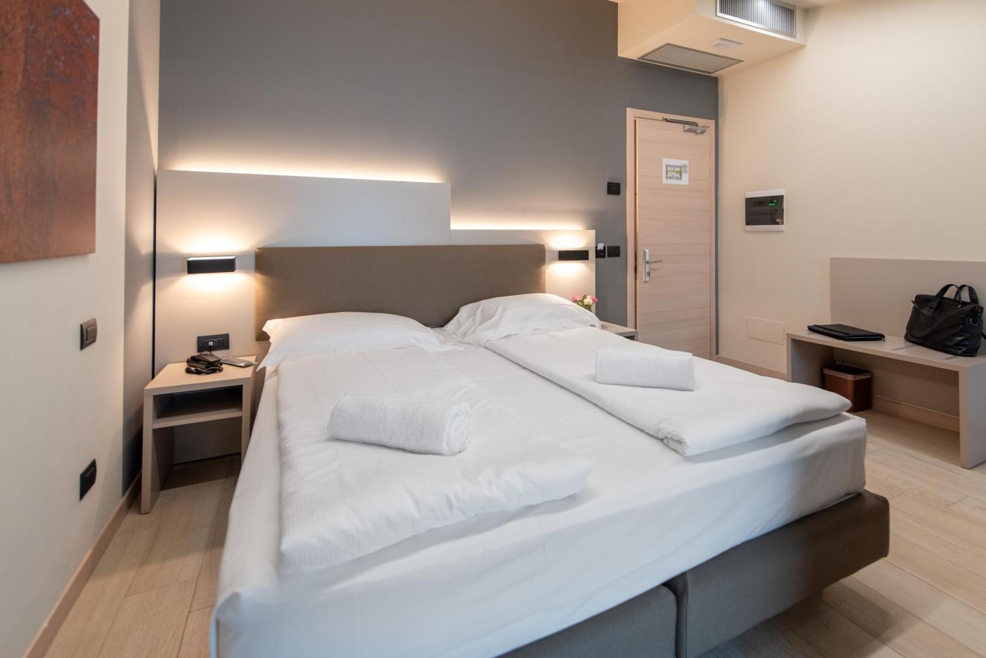Ile Hotel بسكييرا ديل غاردا المظهر الخارجي الصورة
