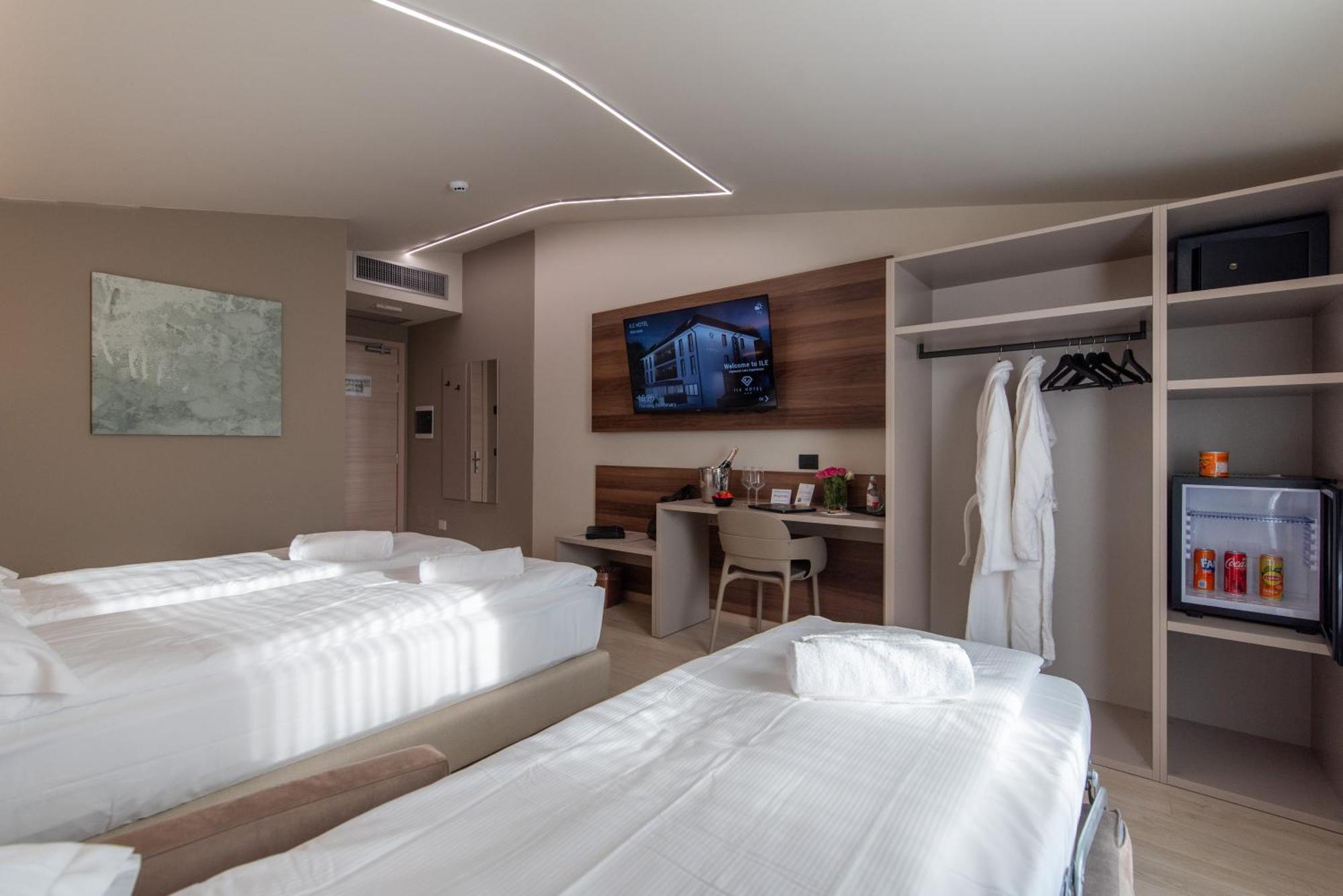 Ile Hotel بسكييرا ديل غاردا المظهر الخارجي الصورة